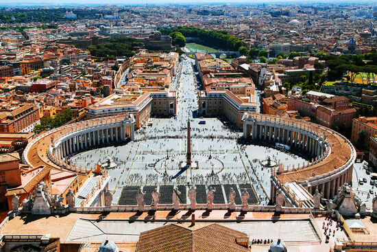 The centre of Vatican City: St Peter's Square (photo © Ivan Kurmyshov / dreamstime.com).