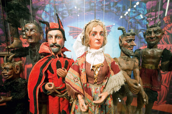 Puppets in the Plzeň puppetry museum (photo
© Rudolf Abraham).